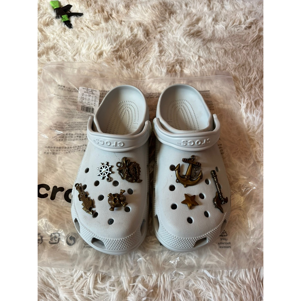 READY SIZE 43 ori crocs reject cutingan abu atmosfer