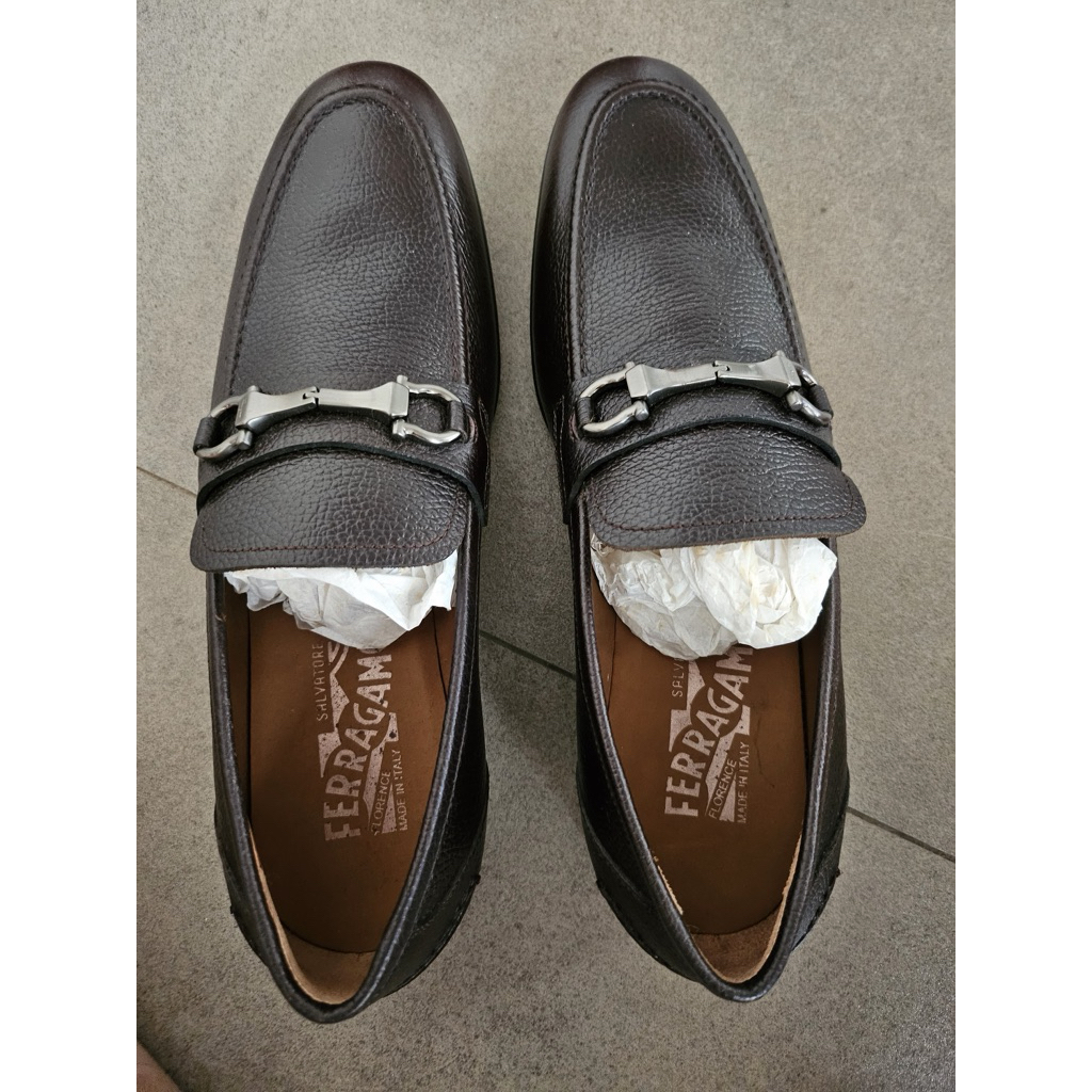 sepatu ferragamo pria original preloved