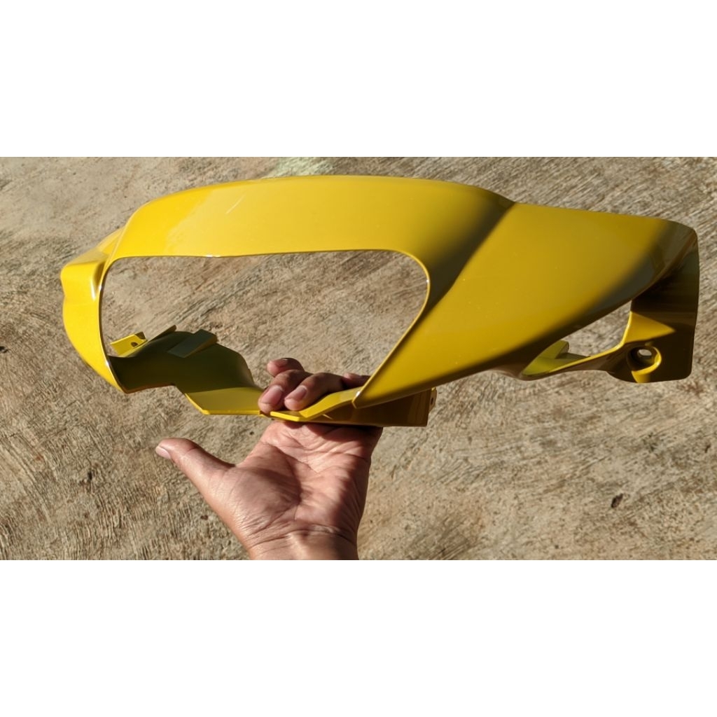 batok cover lampu depan mio Sporty lama old original RYC1,5TL-F6143-00-P2