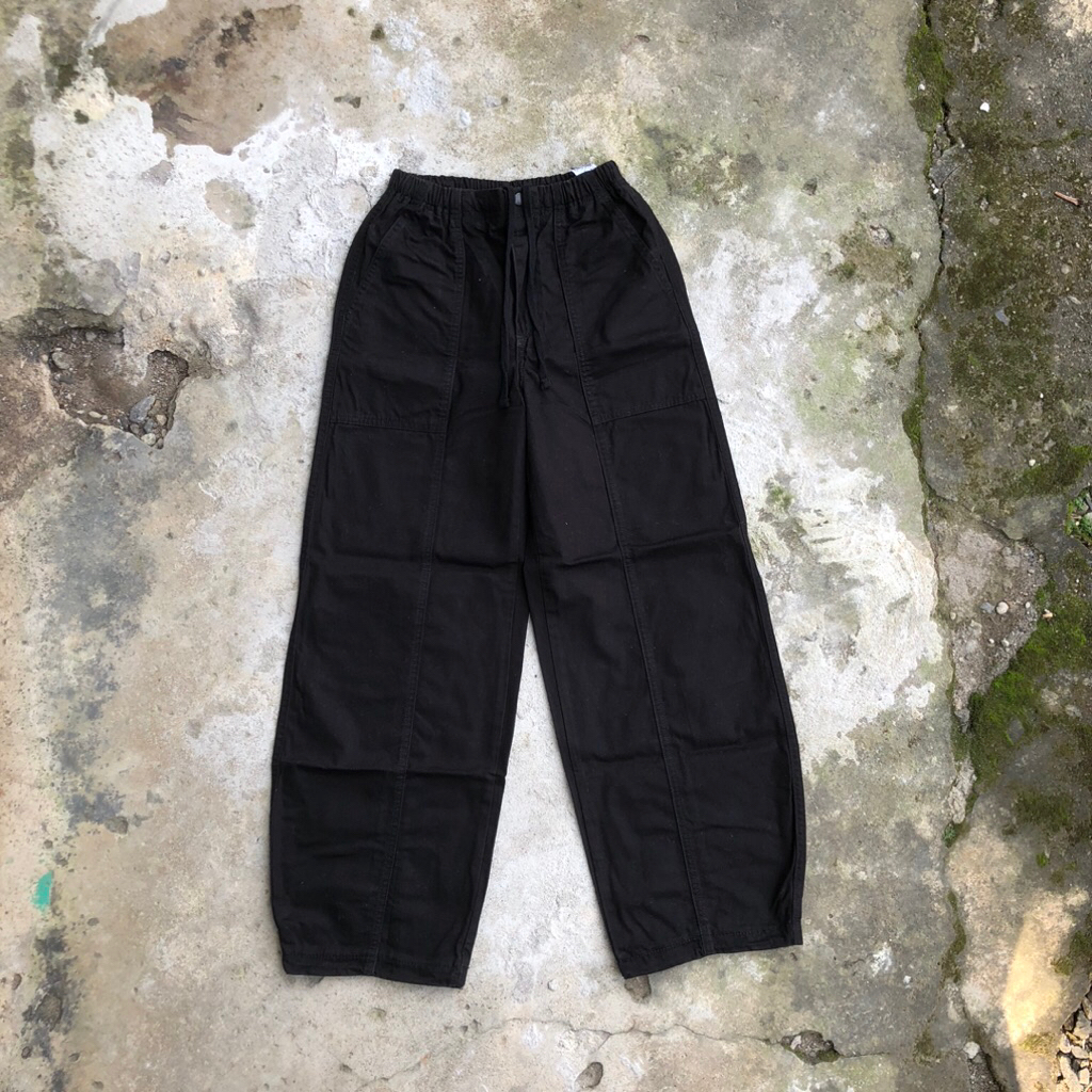 Uniqlo baggy utillity fatigue pants ( second/bekas )