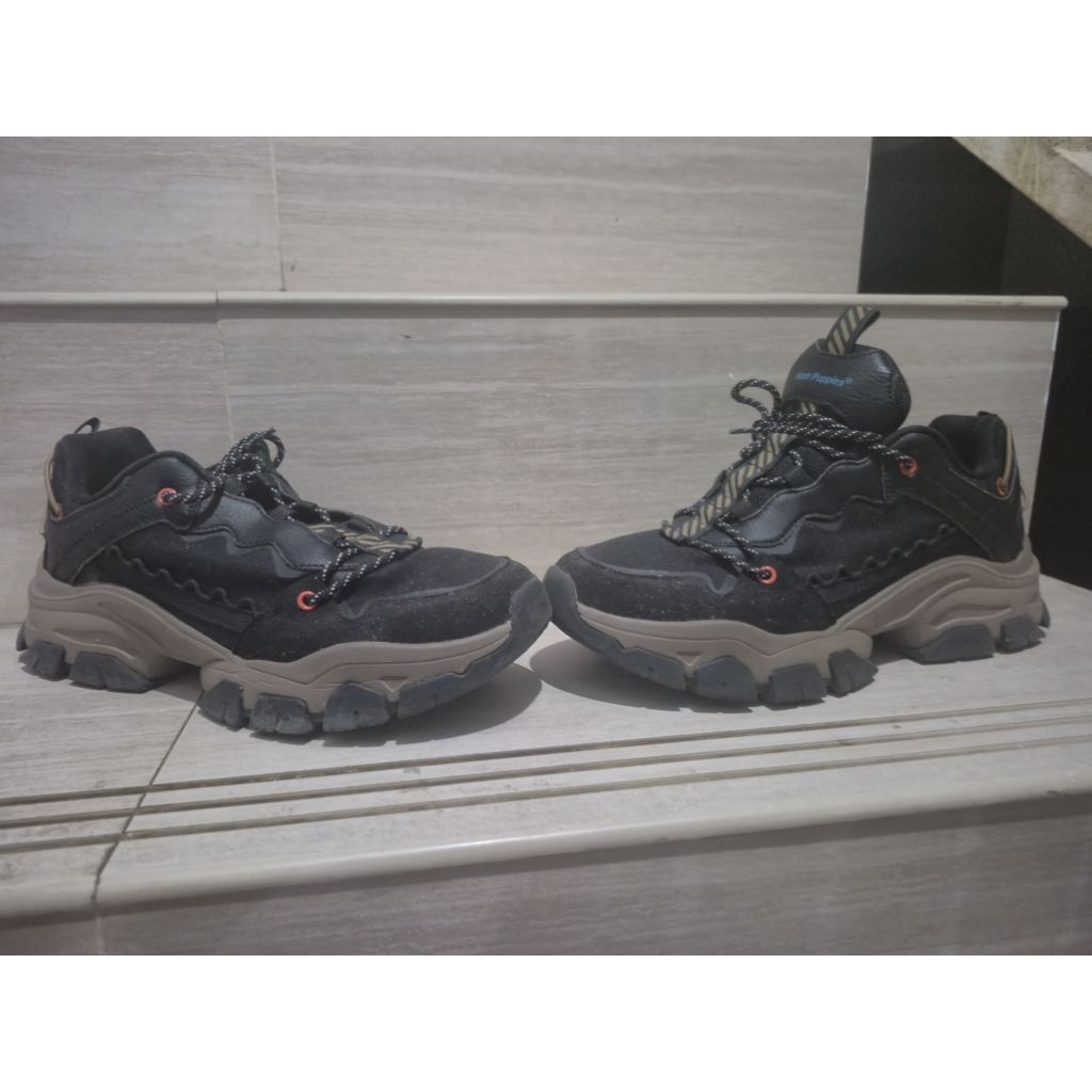 Sepatu Hush Puppy Franken
