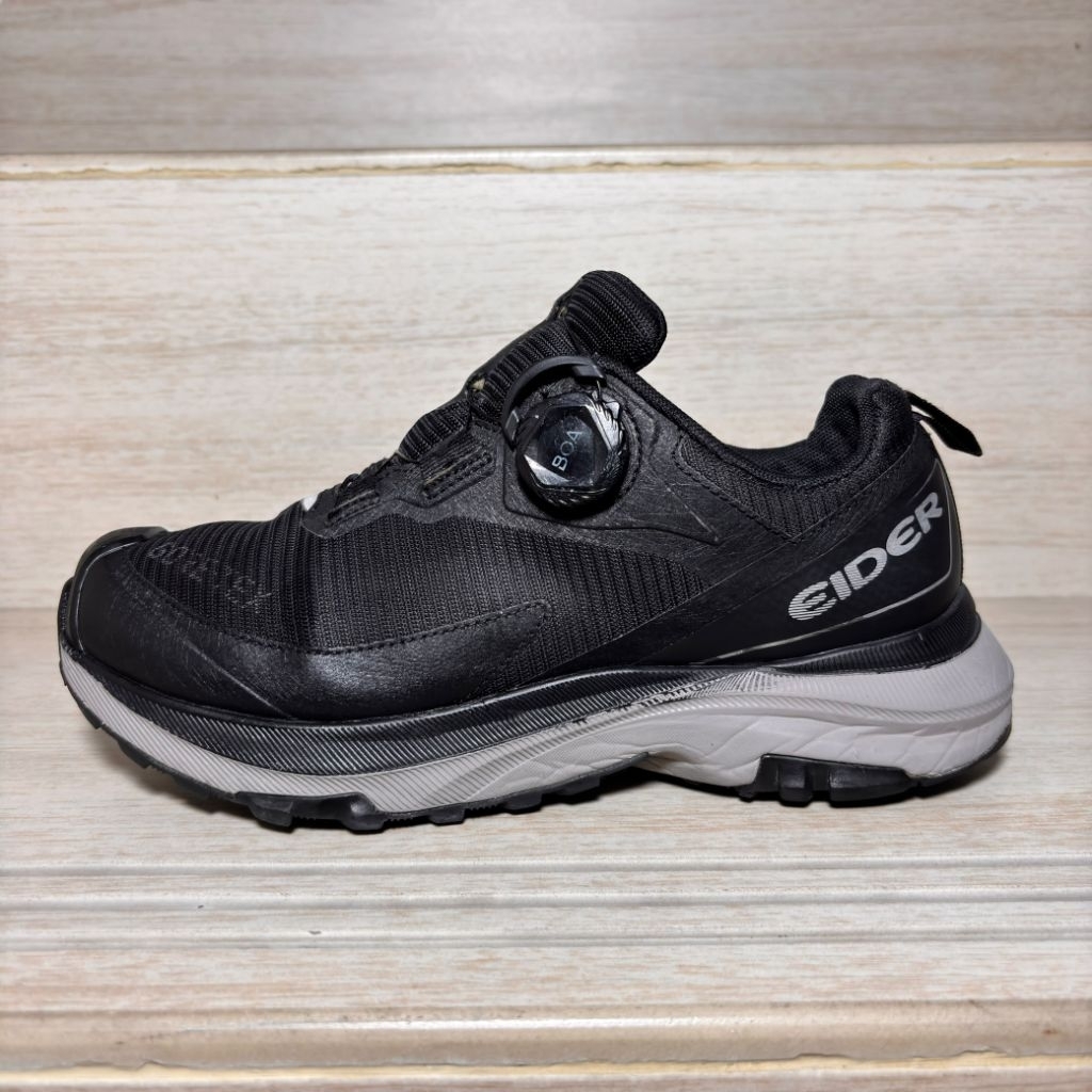 SEPATU OUTDOOR TREKKING HIKING & RUNNING EIDER BOA SYSTEM / TALI PUTAR SECOND ORIGINAL  [ MURAH ]