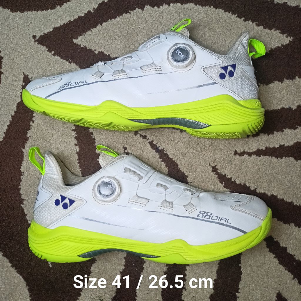 Sepatu Badminton Yonex 88 Dial Boa (Second)
