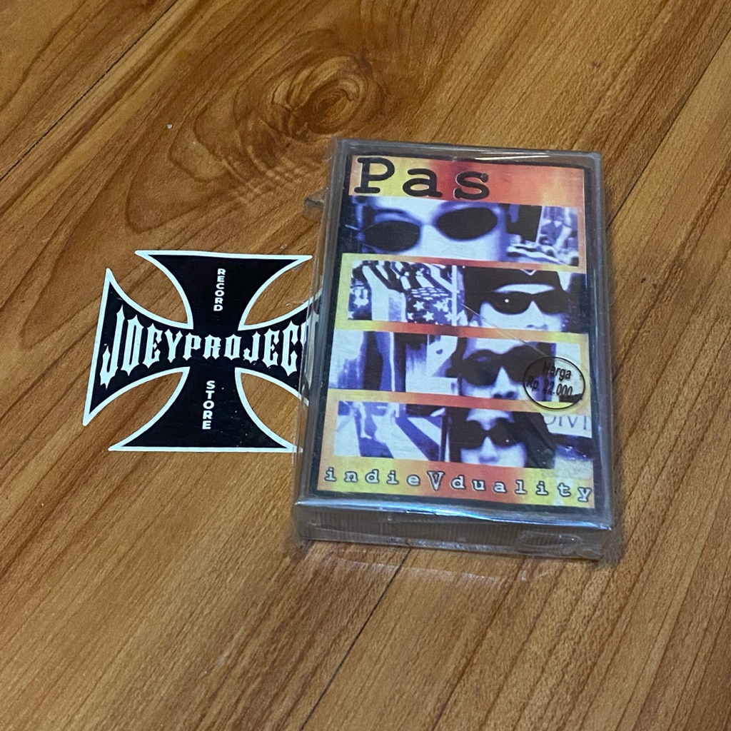 kaset pas band - indieviduality