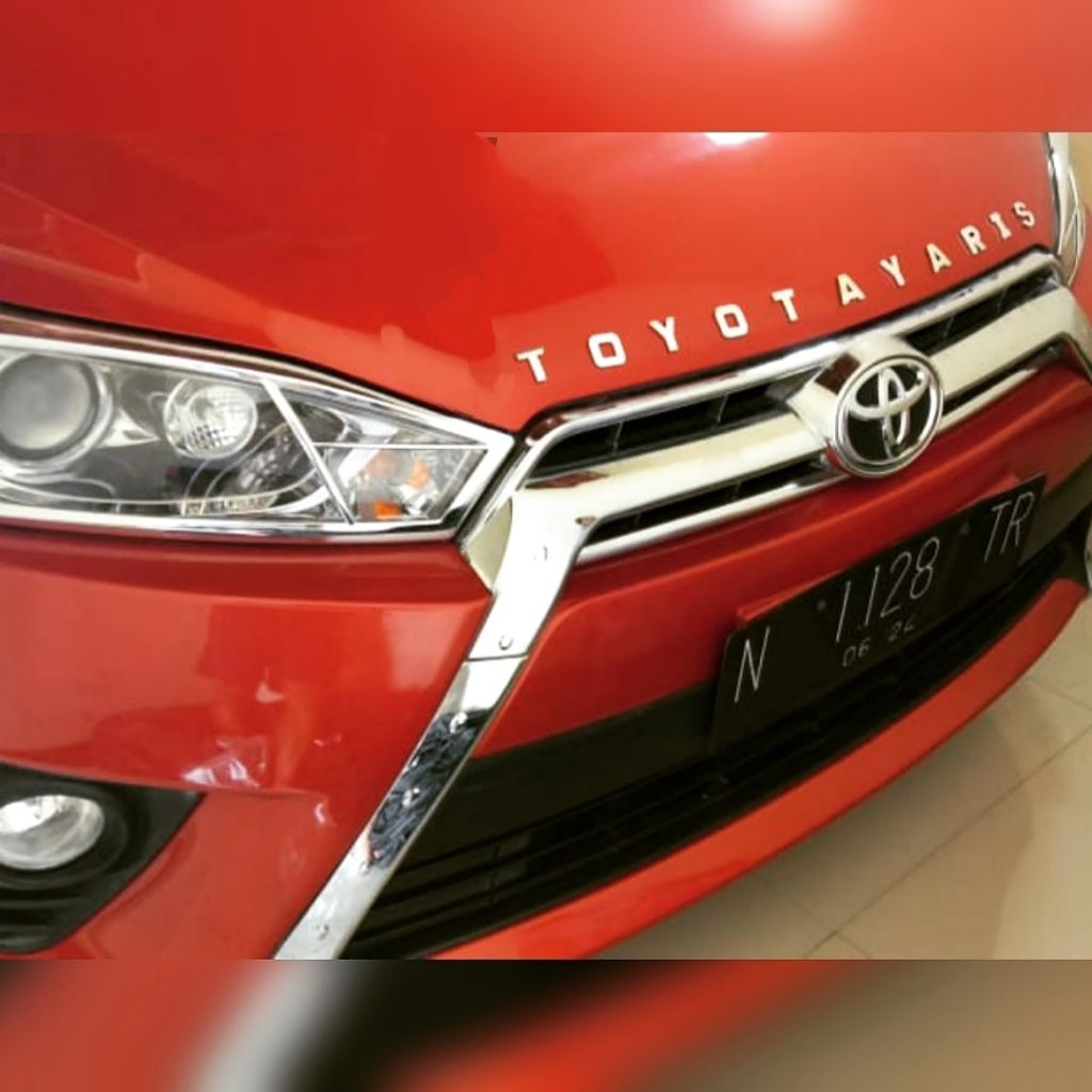 Emblem nama satuan huruf angka abjad alpabet silver chrome timbul motor mobil helm laci lemari loker