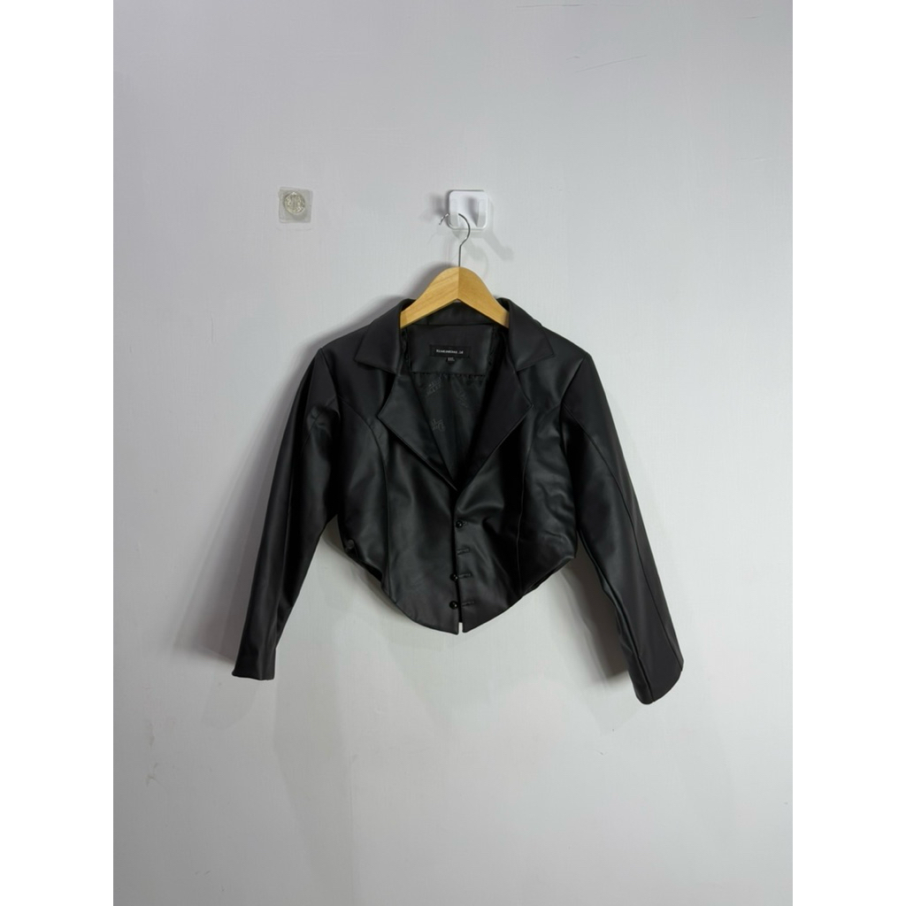 PRELOVED Leather Jaket Kulit Crop Riseleather