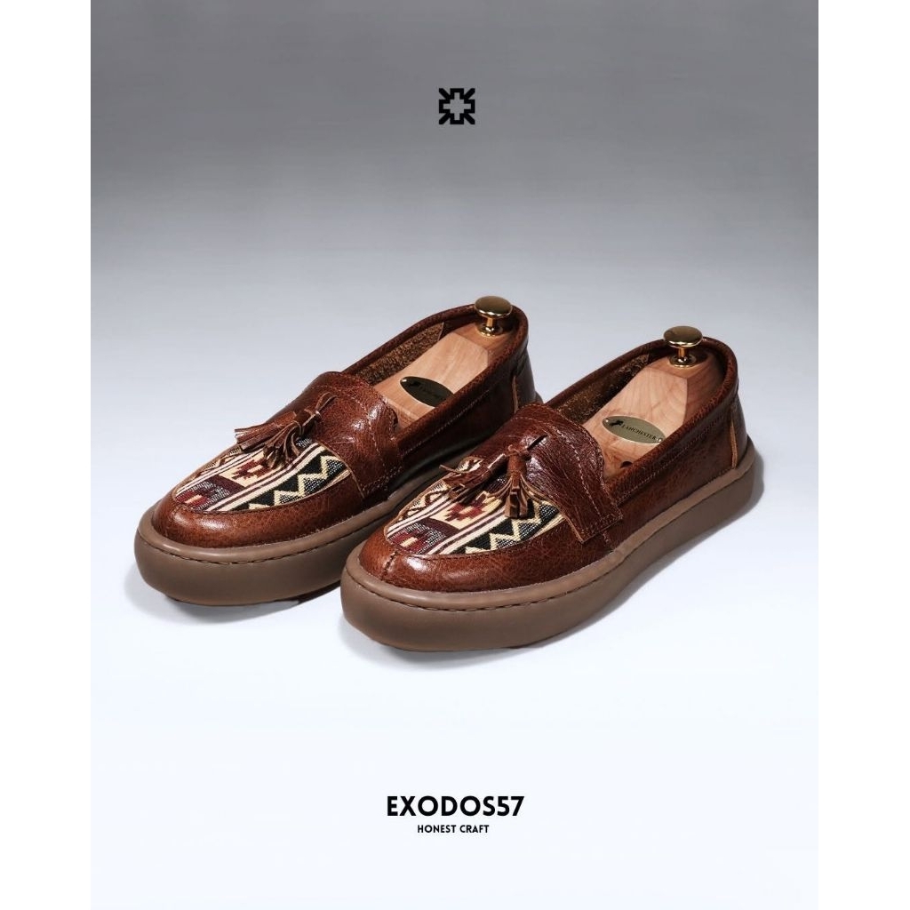 EXODOS57 - Sepatu Sneakers Kulit - NEW SINTUWU BROWN