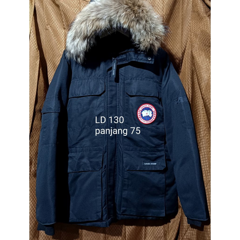 jaket canada goose parka jaket salju canada goose hitam jaket winter bulu angsa canada goose jaket m