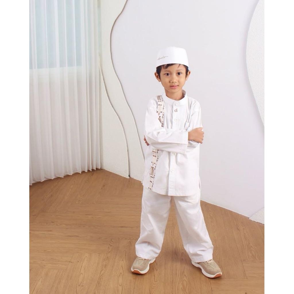 Dannis Setelan Koko Putih One Set Ikhrom Anak Laki-laki