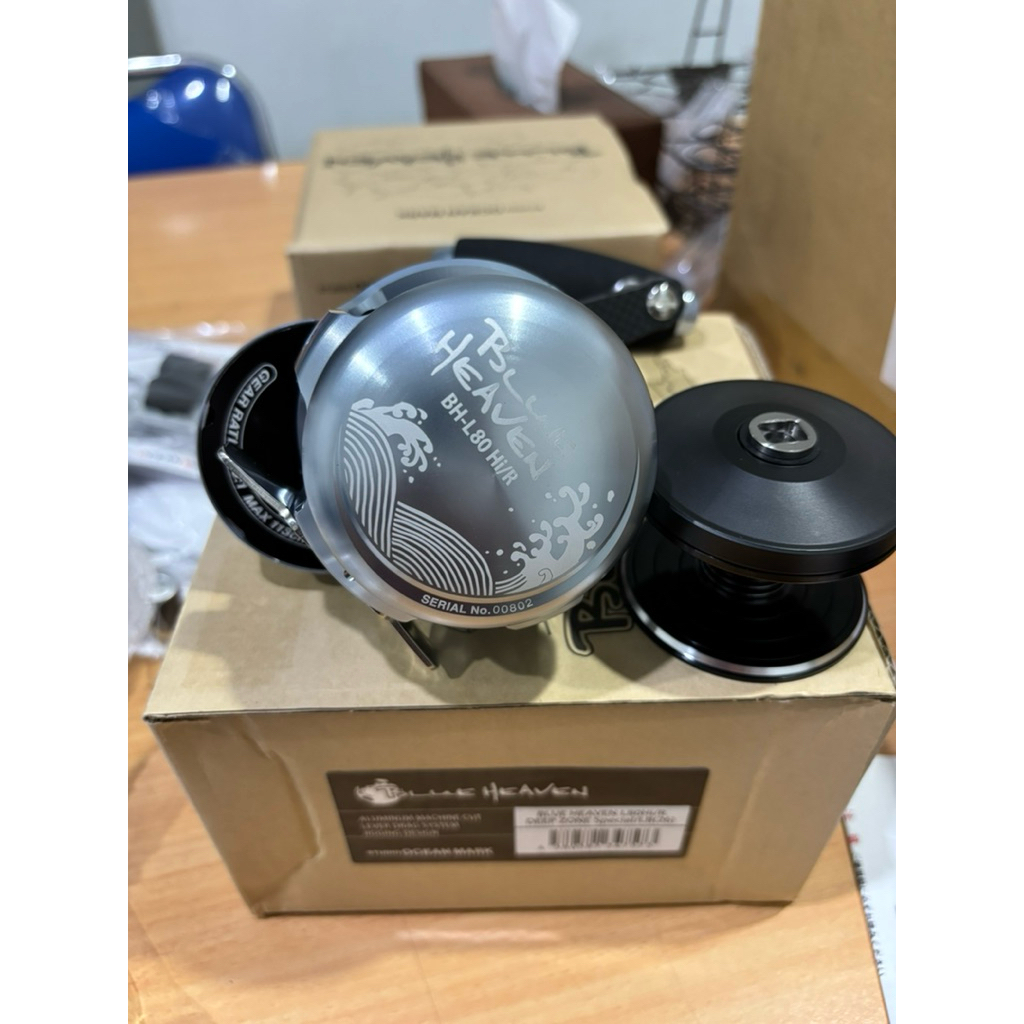 REEL STUDIO OCEAN MARK DEEP ZONE BH-L80Hi INCLUDE SPARE SPOOL LIMITED SERIES