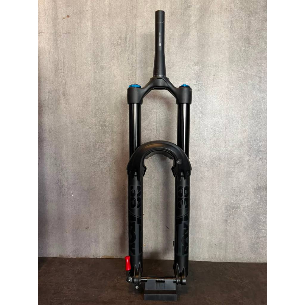 FORK FOX 38 PERFOMANCE GRIP2 29 Fork fox 38 Perfomance