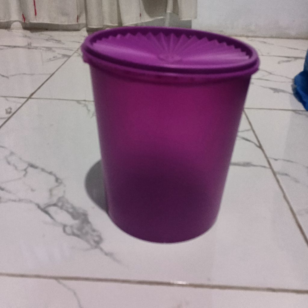 Deco Canister