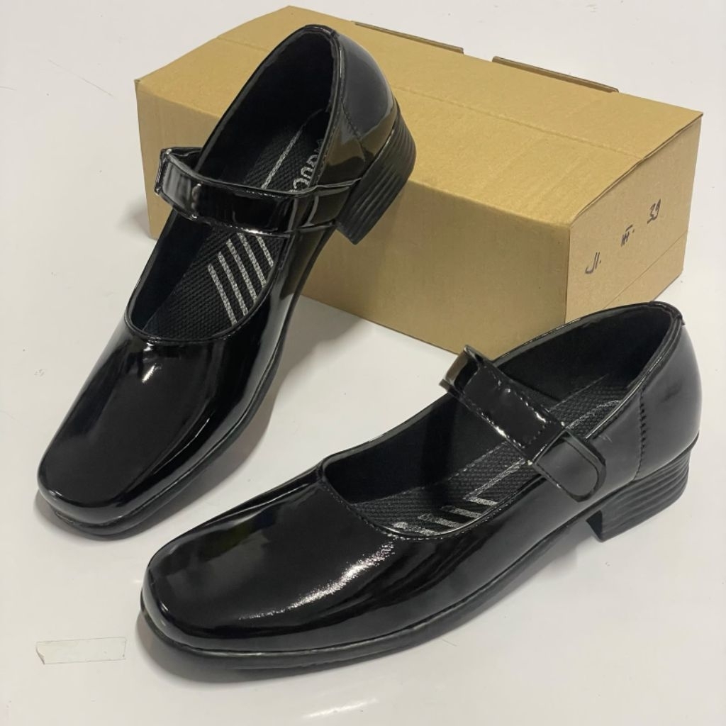 Sepatu Pantofel GUCCI formal kulit kerja cewek wanita keren murah berkualitas