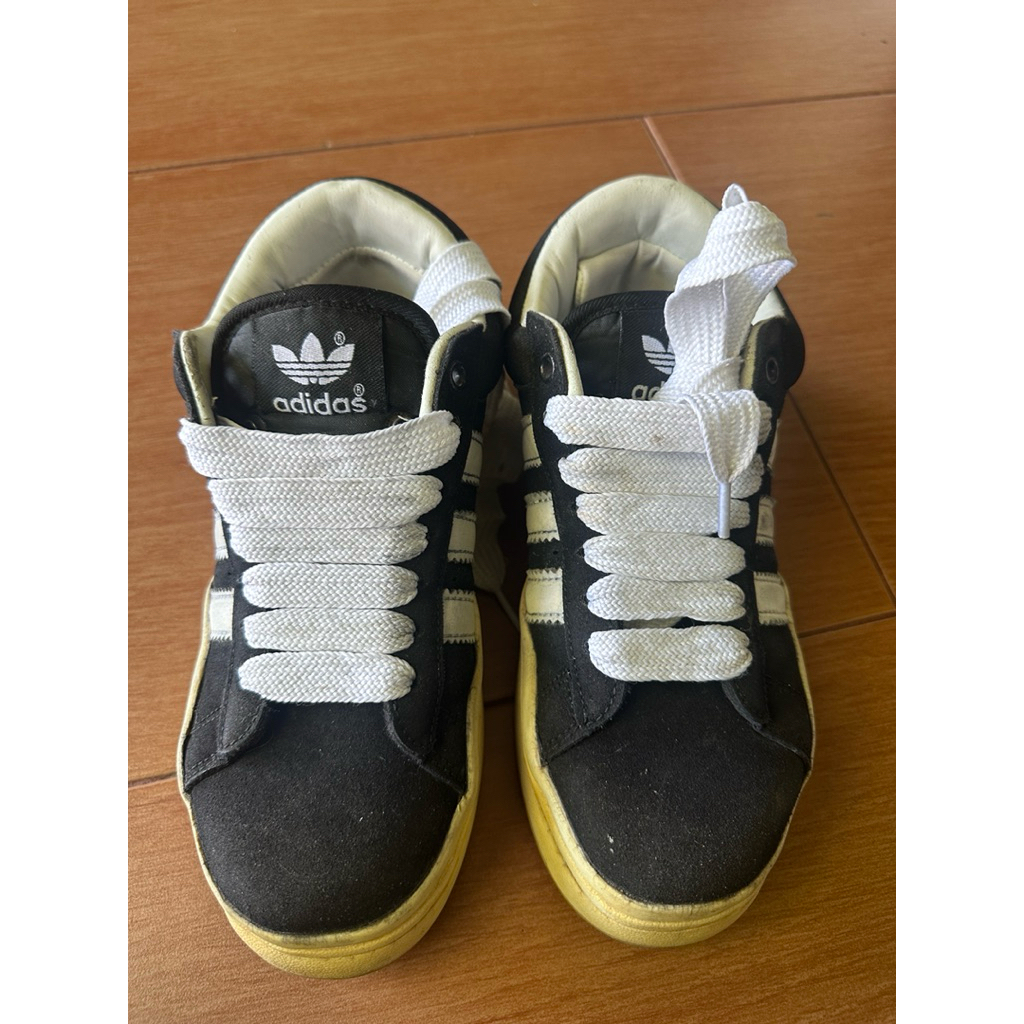 Adidas Campus