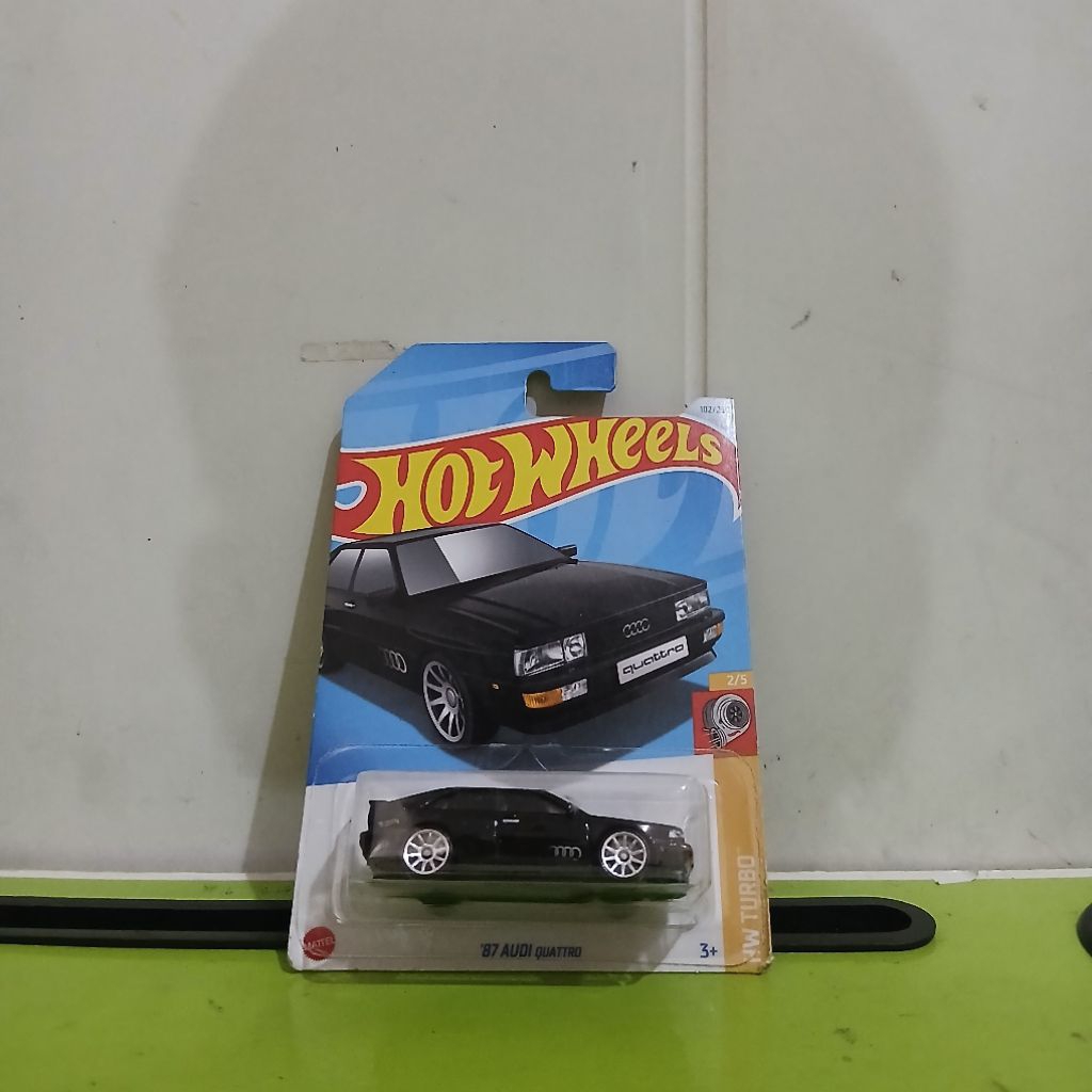 Hot Wheels '87 Audi Quattro