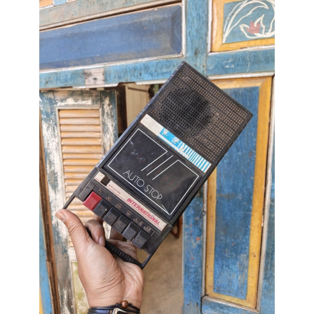 tape recorder nationaalll