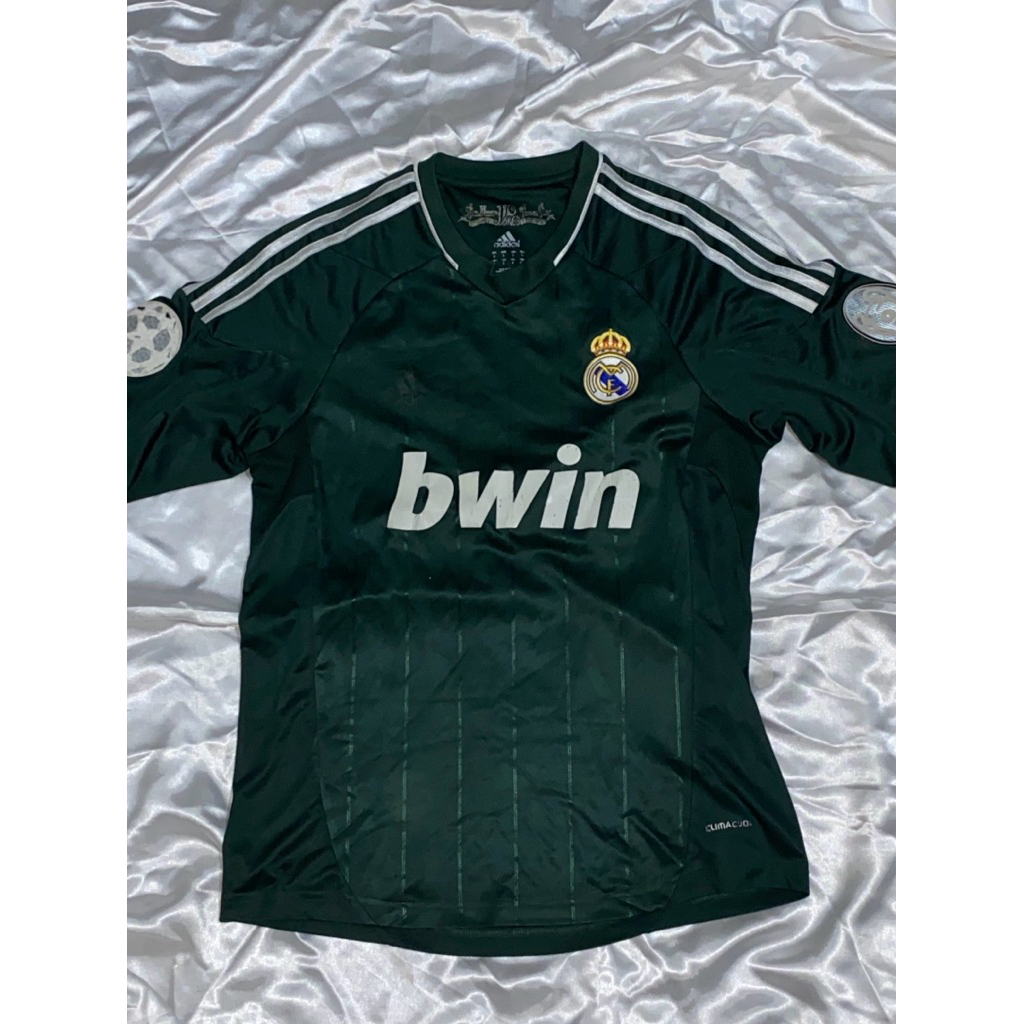 Real Madrid 2012-2013 Third Jersey