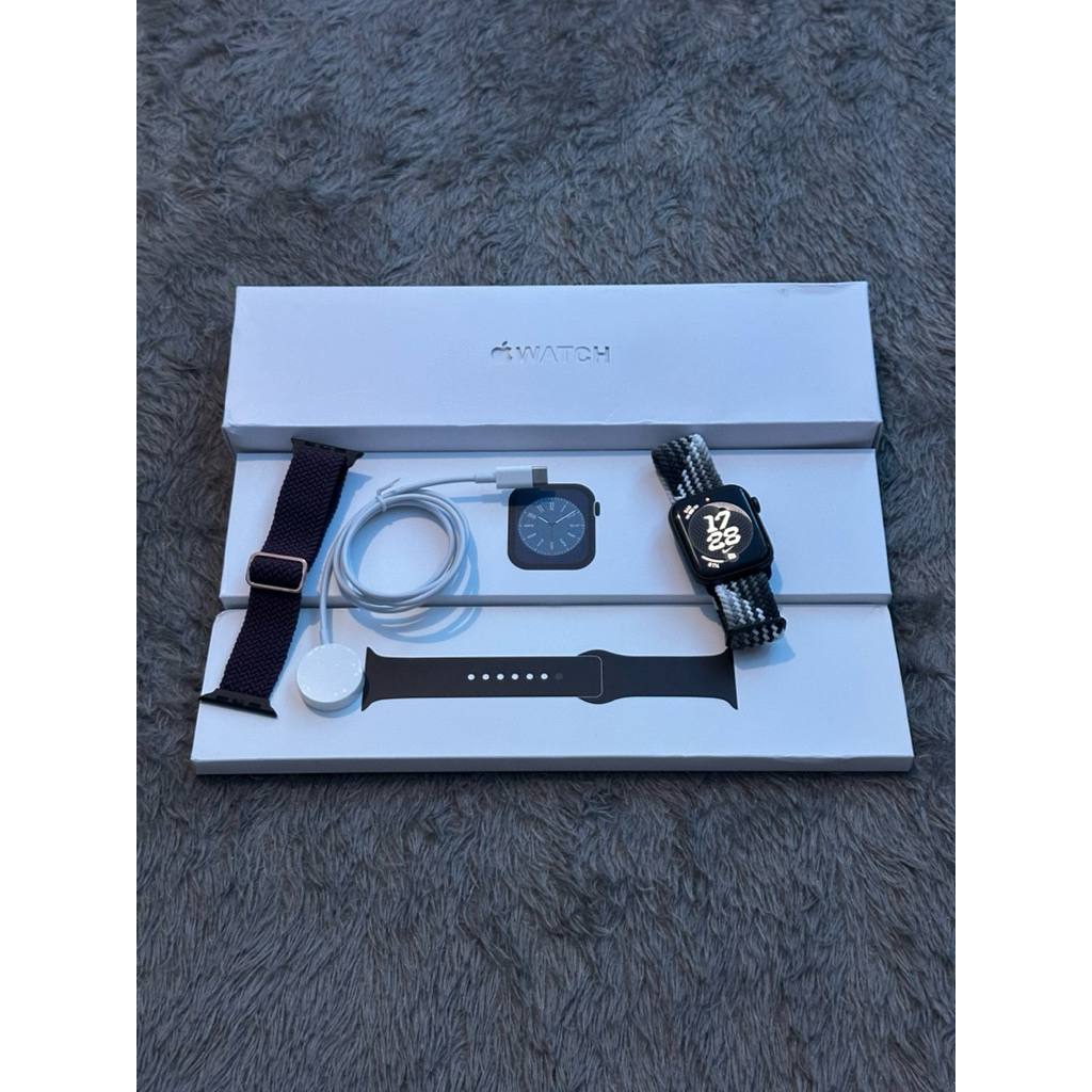 apple watch series 6 44mm inter second like new