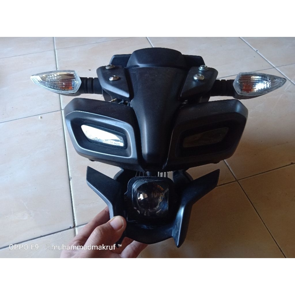 Headlamp Yamaha MT15 original copotan