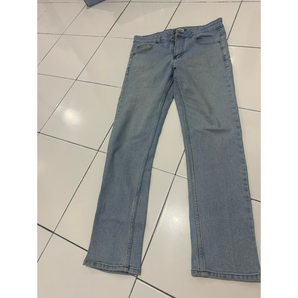 PL celana jeans pria