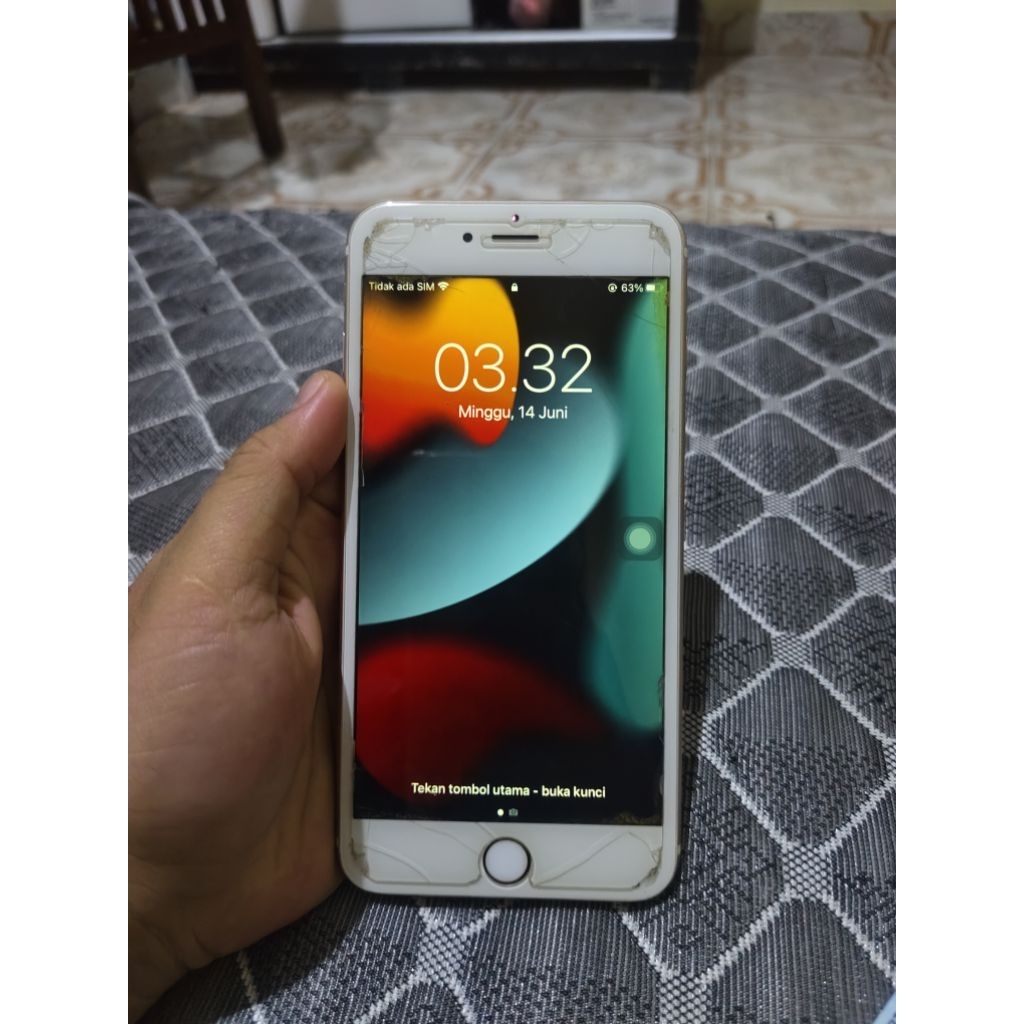 Iphone 6s Plus 16GB Wifi Only Second