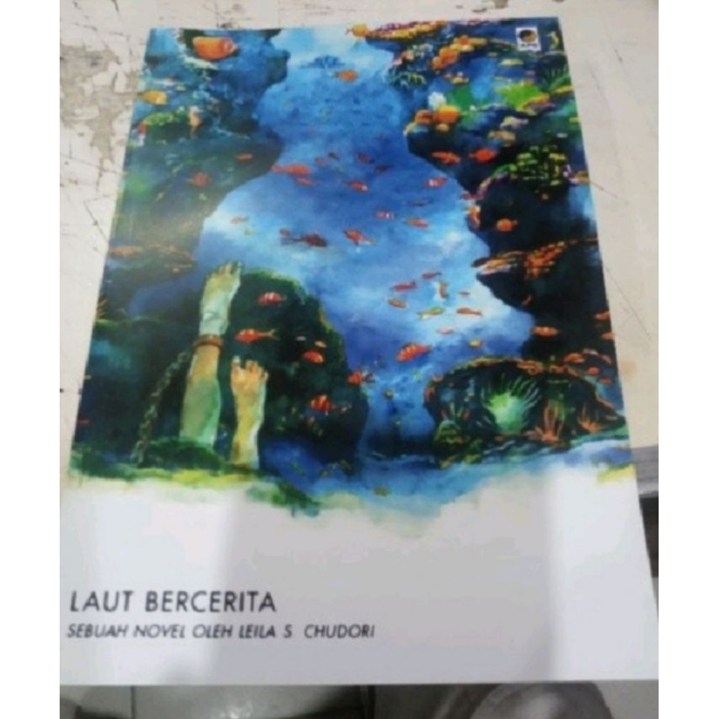 NOVEL LAUT BERCERITA