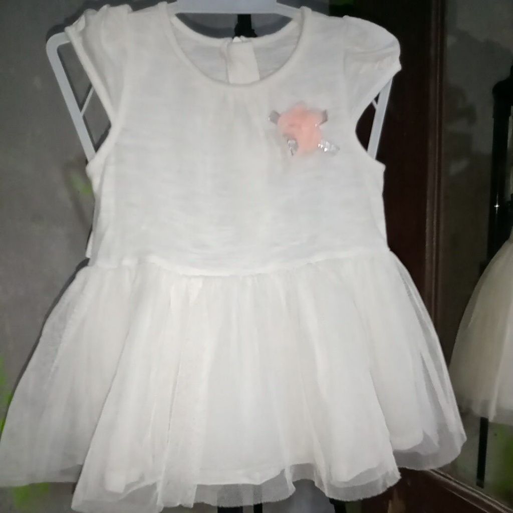 gaun bayi putih pl