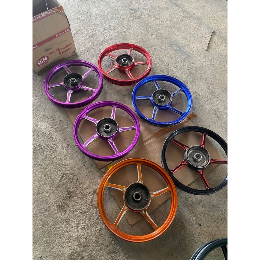 VELG VND Belakang saja, Second.