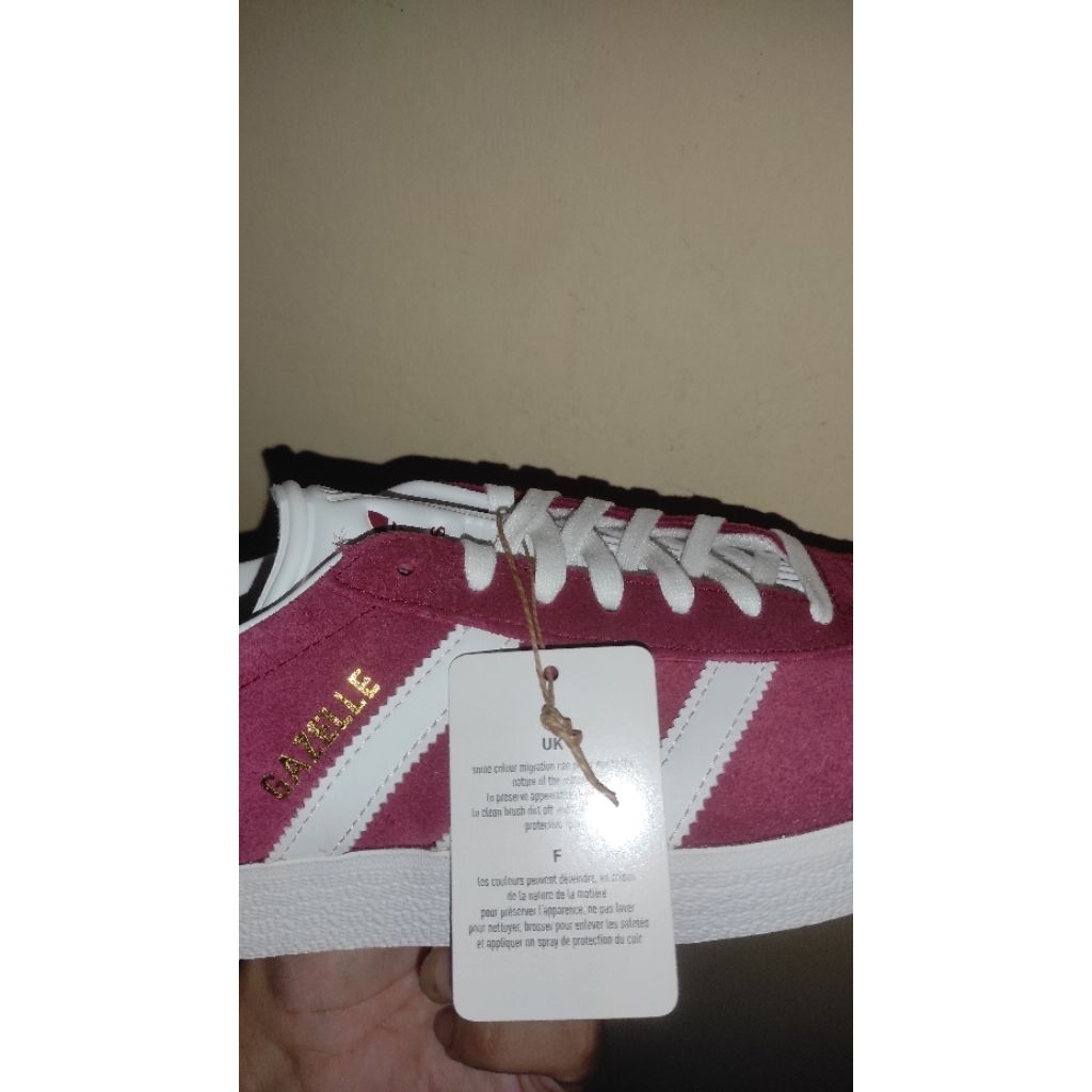 Adidas Gazelle Size 42