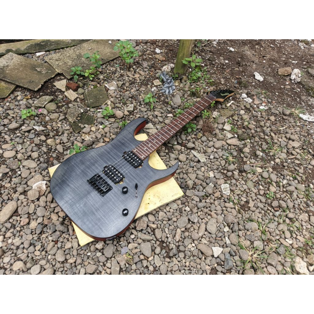 Gitar Ibanez RG 6 String Original Spec