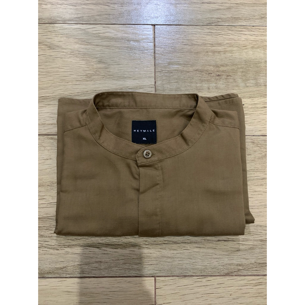 Kemeja Heymale Cokelat Size L / XL