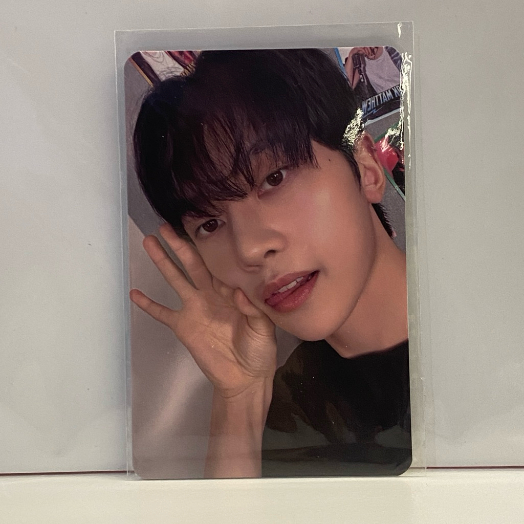 ZEROBASEONE Here & Now Singapore Benefit Photocard Matthew Seok