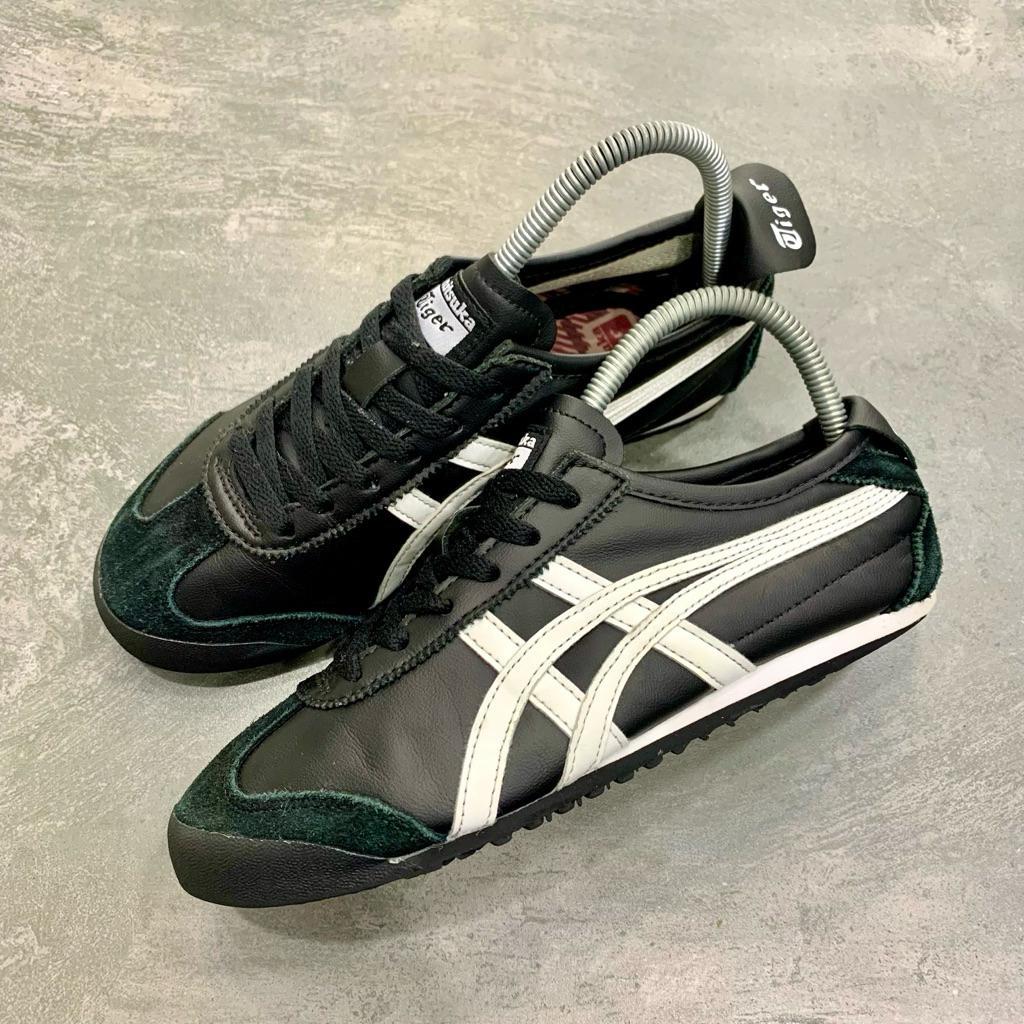 Onitsuka Tiger Black White