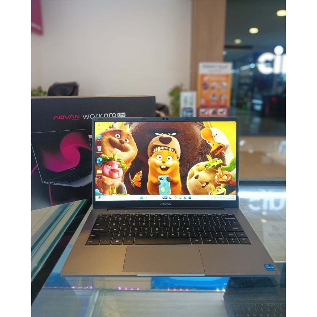 Advan Workpro Lite Core i3-1220P Ram 8GB SSD 256GB Layar 14" FHD Win 11 - Second