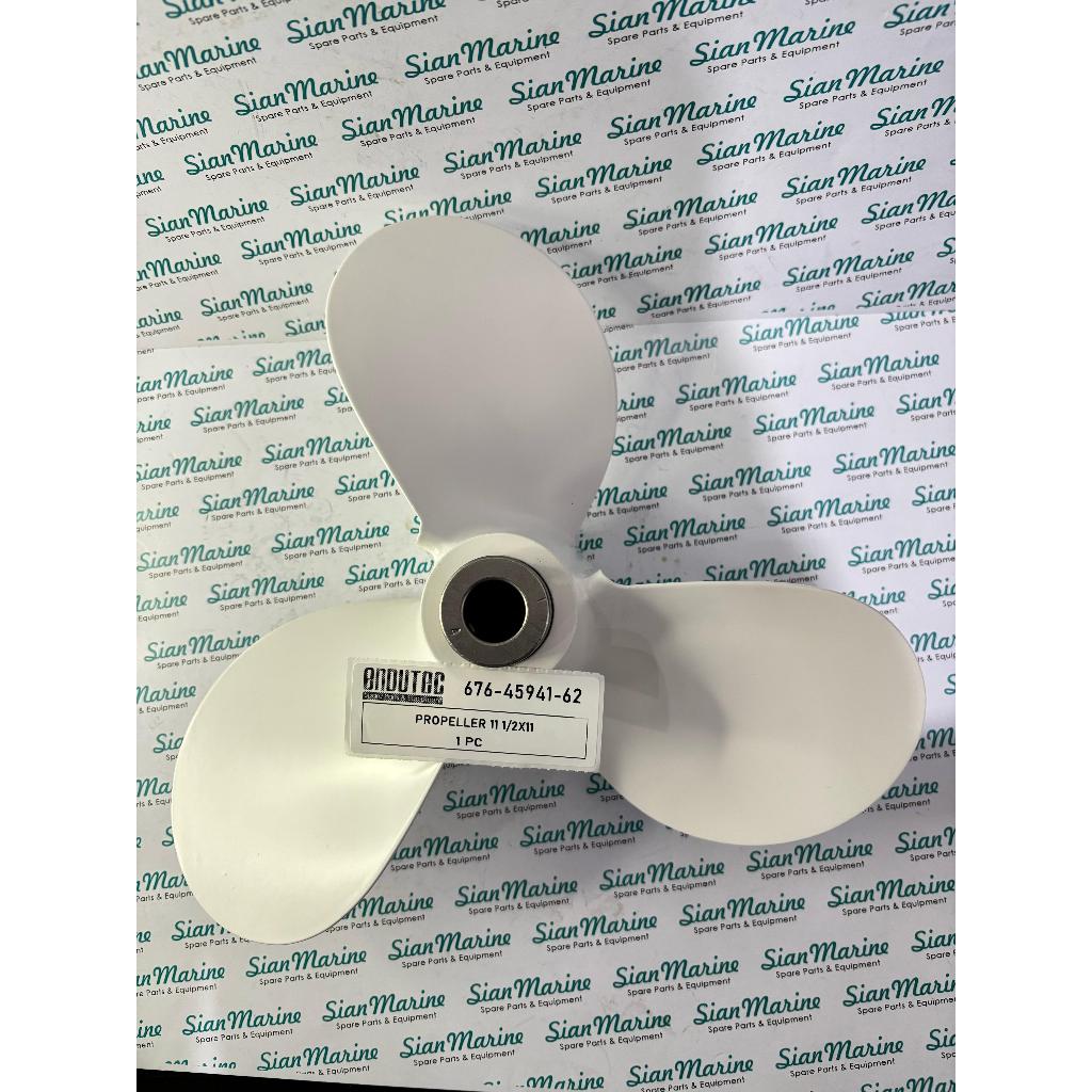 676-45941-62 KIPAS PROPELLER/BALING-BALING 11’’ (ALUMUNIUM) 40PK PEN-WARNA PUTIH/ SUKU CADANG MESIN 