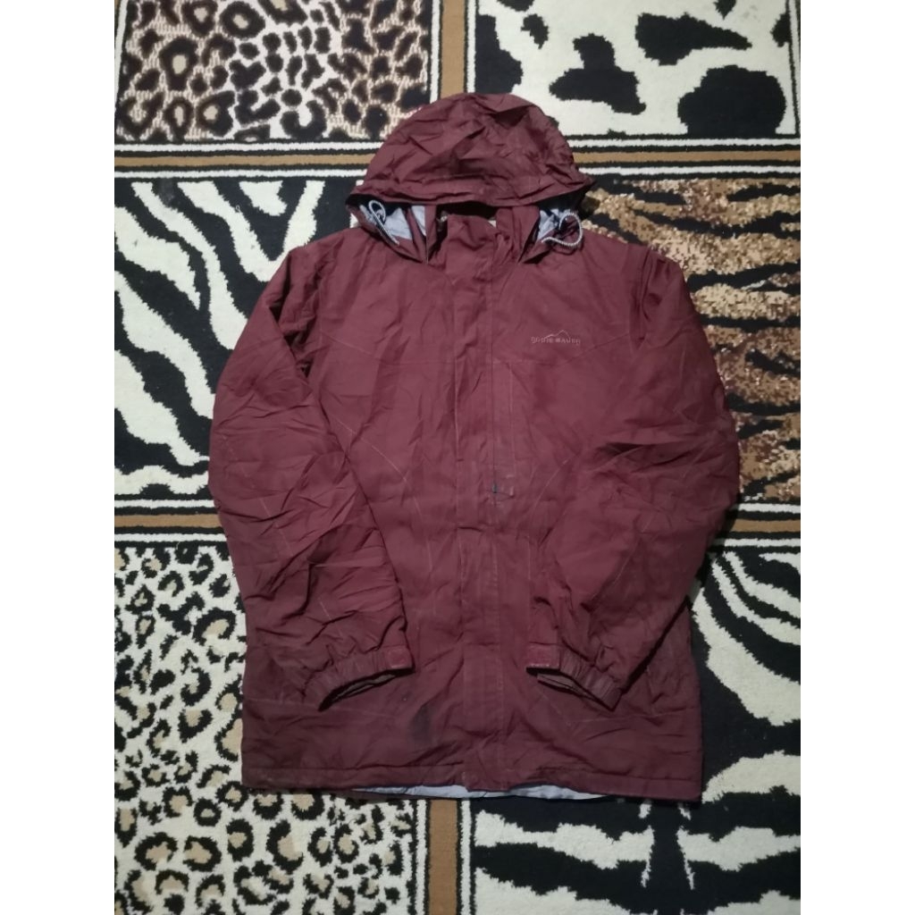 Jaket Outdoor Eddie Bauer