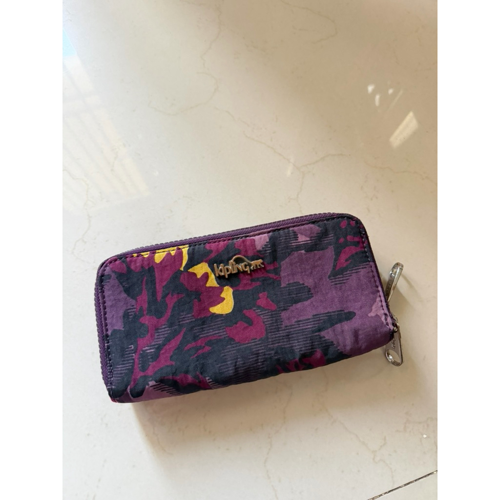 dompet kipling