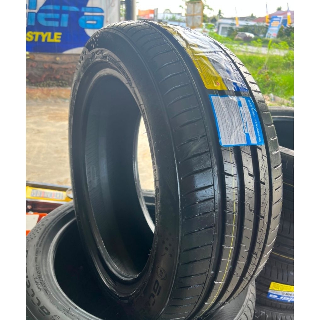 Ban mobil Accelera 205 /55 R16