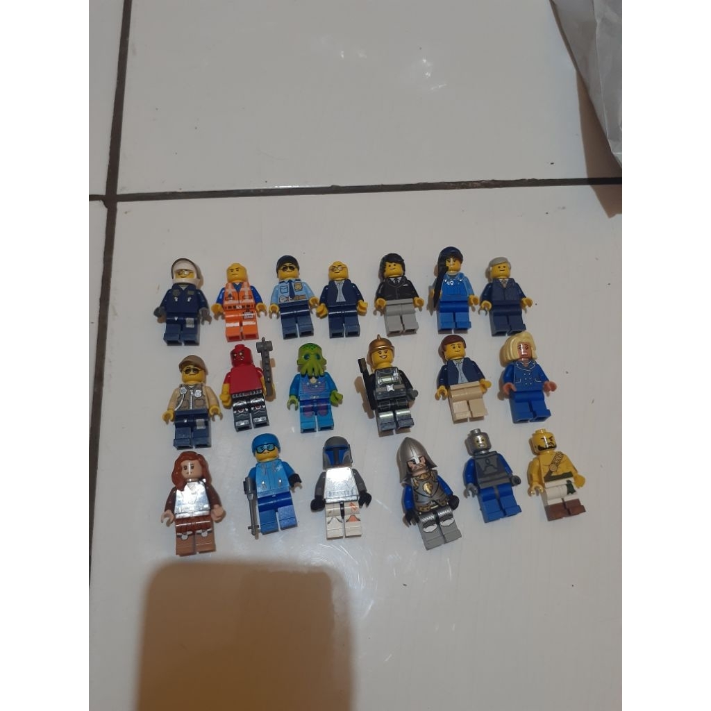 lego minifigure original
