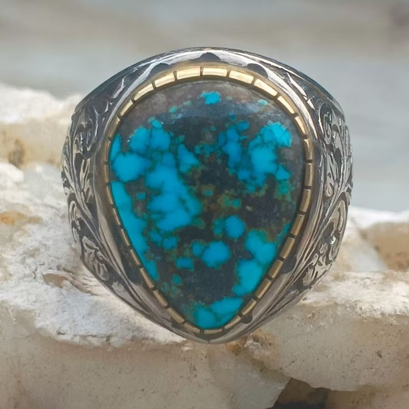 Pirus Persi biru ring koin ukir