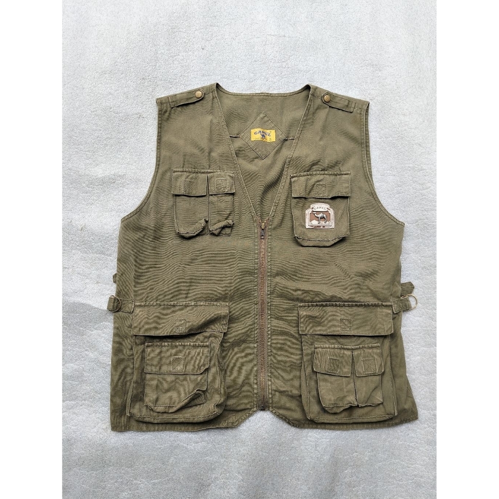 VEST ARMY CAMEL VTG SIZE L