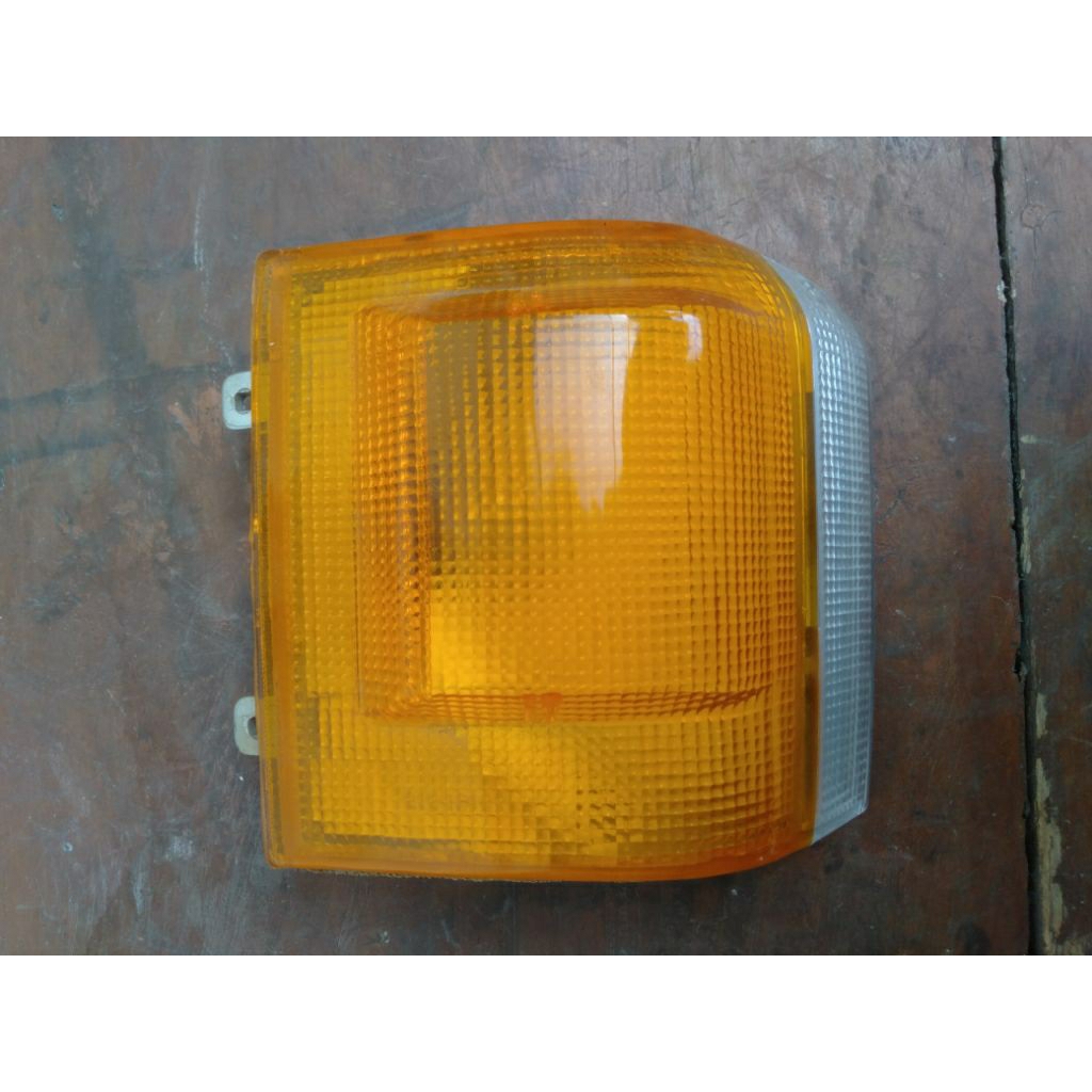 Lampu sein depan, kijang grand extra/super kijang