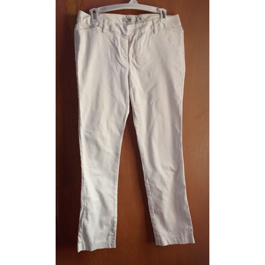Celana Putih VALINO Preloved