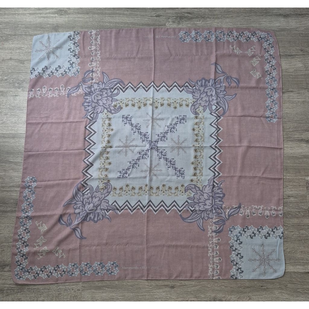 RiaMiranda Scarf (Preloved)