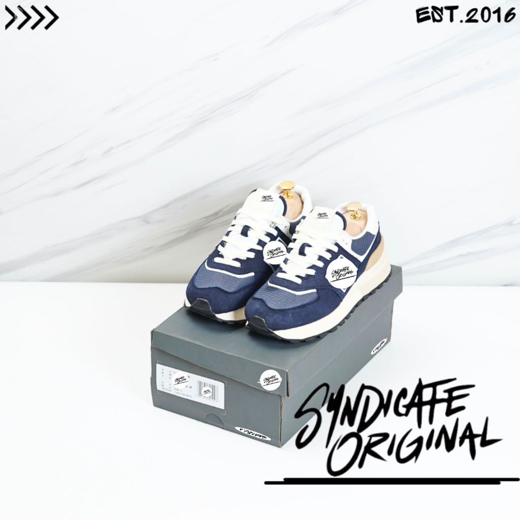 Sneakers 574 Legacy Navy  All 100% BNIB
