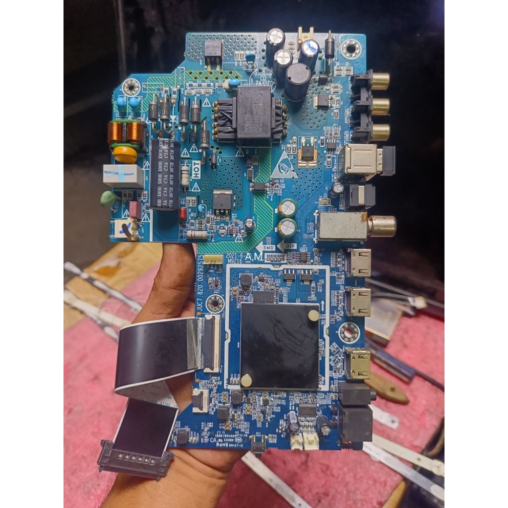 MB TV android CHIQ L43G7P PRO