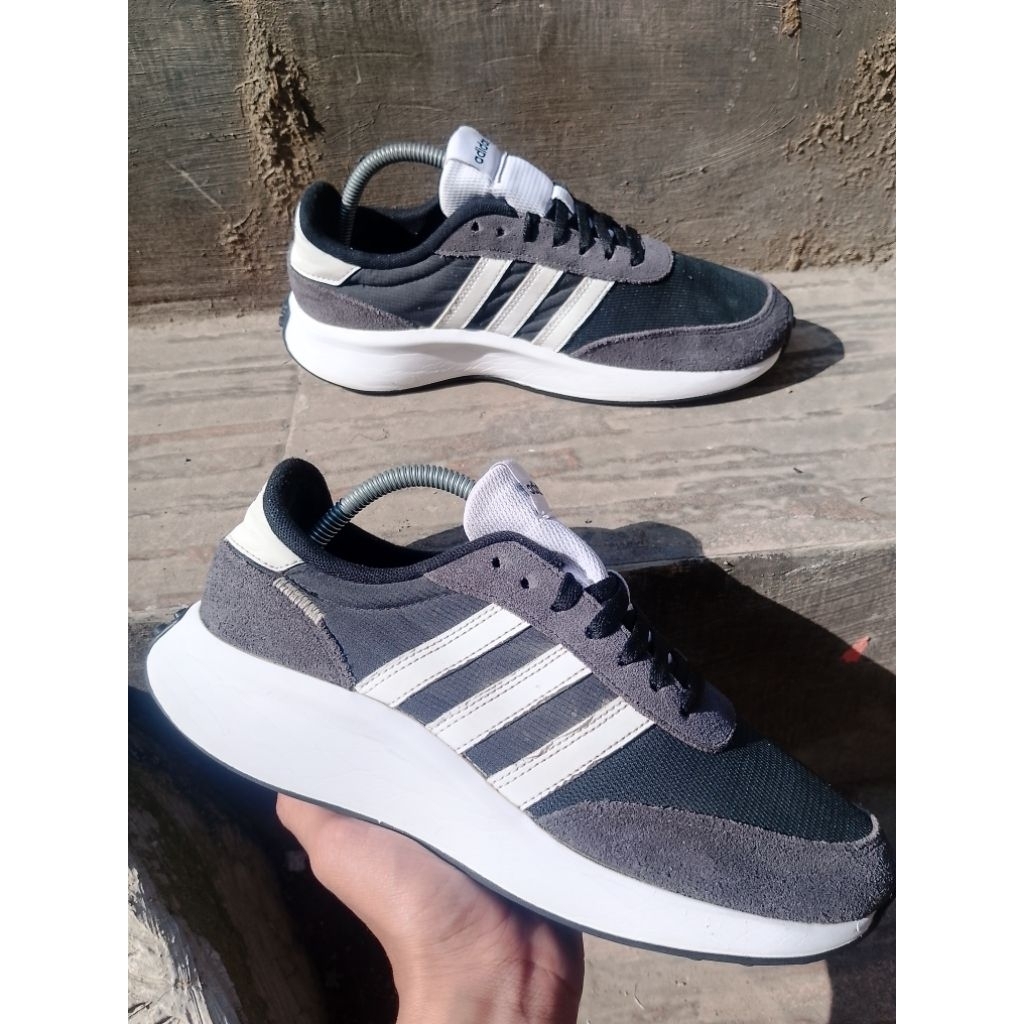 PRELOVED ADIDAS RUN 70s