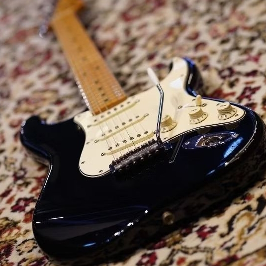 Fender Standard Stratocaster Black MIM 2016 – Feel Vintage, Tone Kelas Dunia