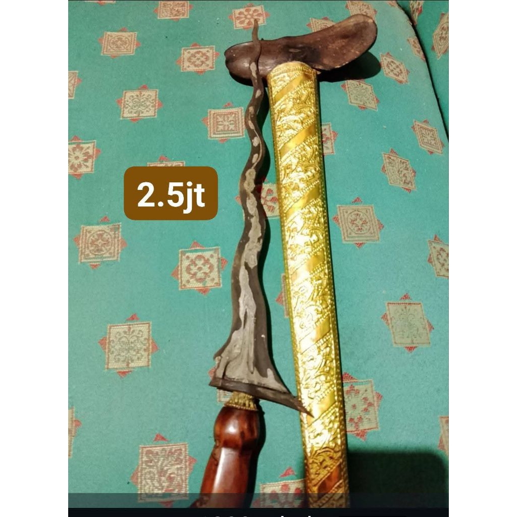 Koleksi Antik Pusaka Sepuh Model Luk Set Lengkap Warangka Gayaman Solo Pendok Ukir Sepuh Emas Bahan 