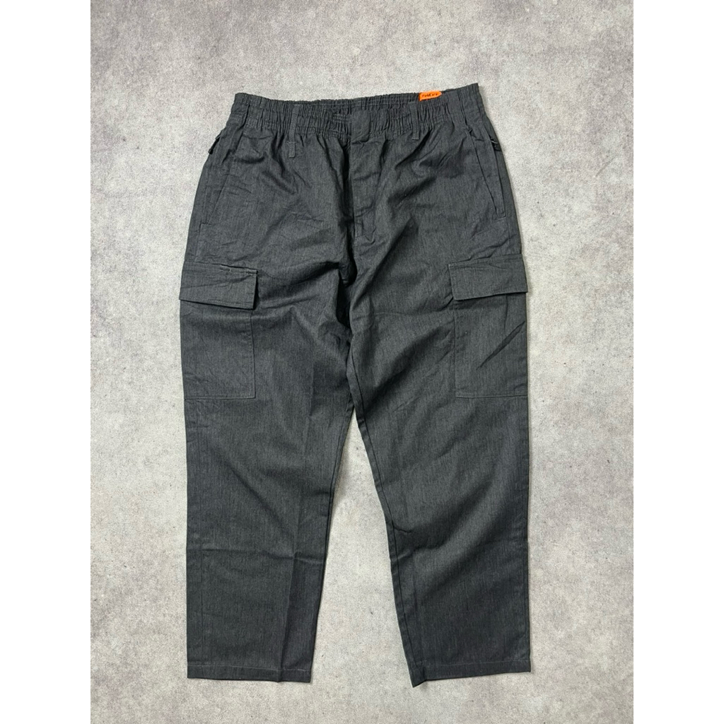 FIELDCORE grey cargo relaxed pants